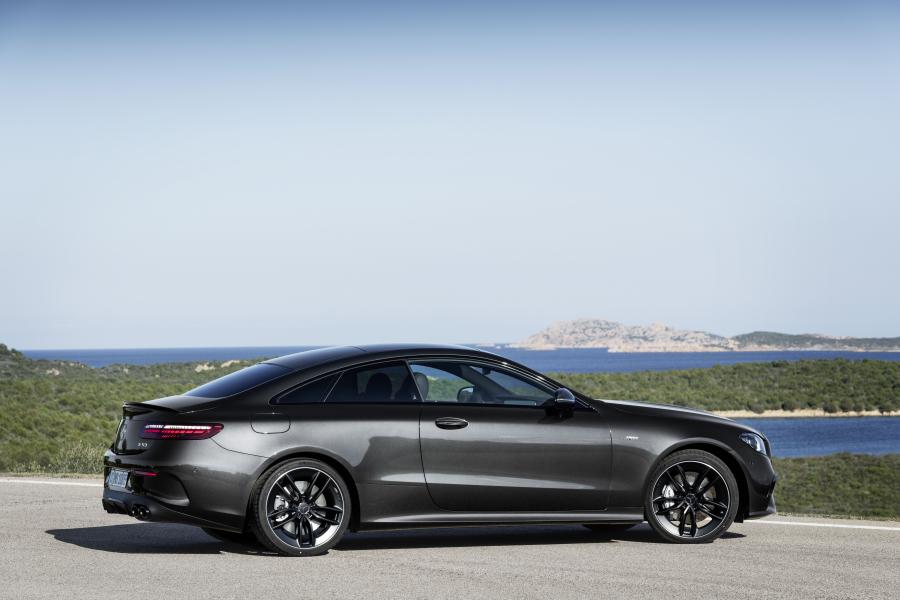  Mercedes-AMG E53 4Matic+ Coupe (C238) 2020 года  (WW) (фото 28 из 37)